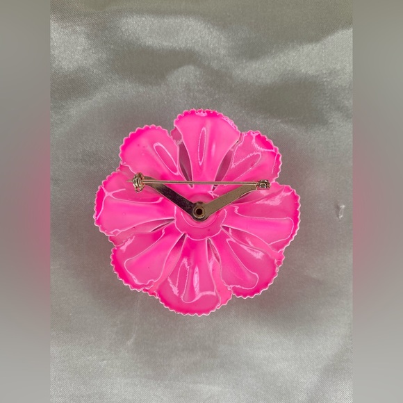 Vintage Layered Brooch - Picture 2 of 3